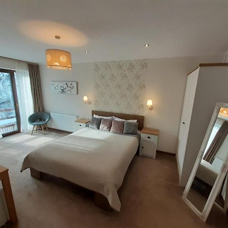 Lanobila Hotel Sinaia Ngoại thất bức ảnh