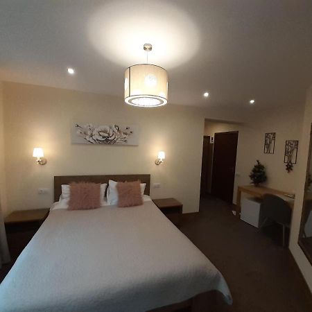 Lanobila Hotel Sinaia Ngoại thất bức ảnh